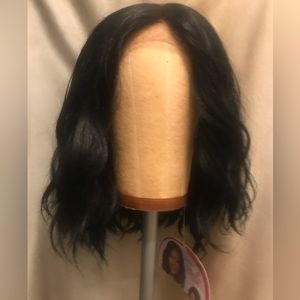 Harlem 125 Side Part Wavy Bob Styled Swiss Lace Front Wig  ( NWT )